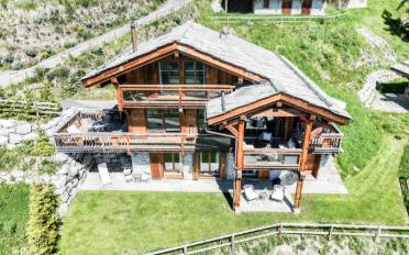 Chalet 5.5 pièces - image - 1