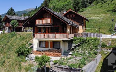 Chalet 5.5 rooms - image - 1