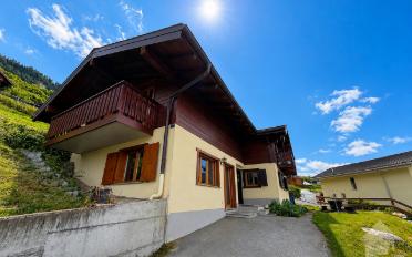 Einfamilienhaus 4.5 Zimmer - image - 1