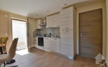 Residential building 7 rooms - image - 12