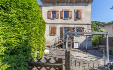 Single house 8 rooms - image - 12