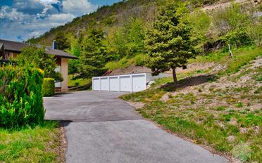Single garage - image - 3