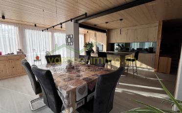 Chalet 4.5 pièces - image - 1