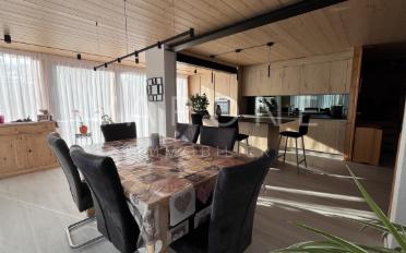 Chalet 4.5 rooms - image - 1