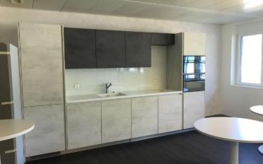 Office - image - 9