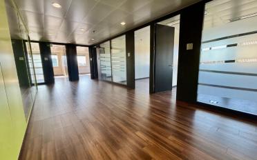 Bureau - image - 1