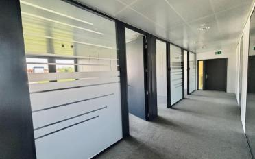 Office - image - 6