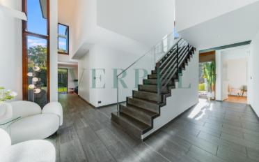 Einfamilienhaus 8.5 Zimmer - image - 2