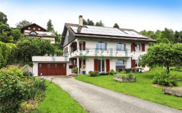Einfamilienhaus 7.5 Zimmer - image - 1