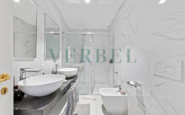 Apartment 4 rooms - image - 11
