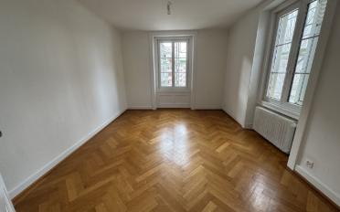 Apartment 4 rooms - image - 3