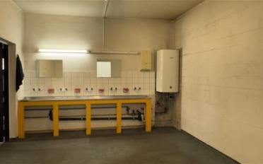 Commercial - image - 9