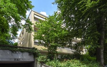Bureau - image - 2