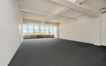 Office - image - 5