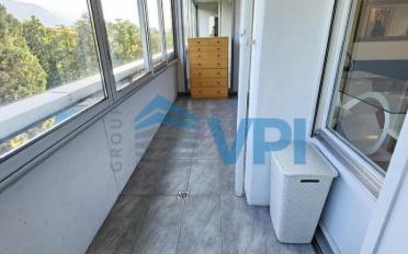 Furnished flat 2 rooms - image - 3