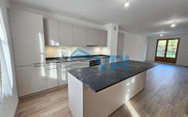 Bifamiliar house 6 rooms - image - 4