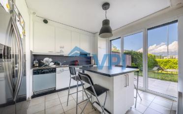 Apartment 4 rooms - image - 1