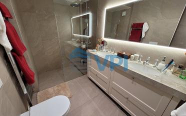 Apartment 6 rooms - image - 7