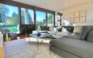 Villa 9.5 Zimmer - image - 4