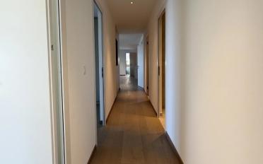Apartment 4 rooms - image - 7