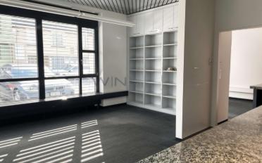 Bureau 7.5 pièces - image - 3