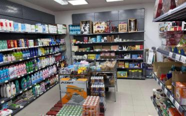 Commerce 2.5 pièces - image - 3