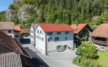 Einfamilienhaus 6.5 Zimmer - image - 2