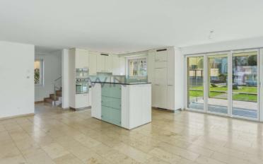 Einfamilienhaus 6.5 Zimmer - image - 2