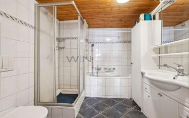 Immeuble résidentiel 8.5 pièces - image - 9