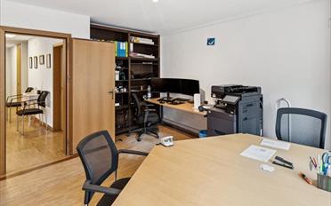 Bureau - image - 3