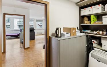 Bureau - image - 10