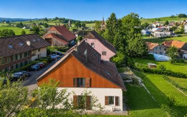 Einfamilienhaus 9.5 Zimmer - image - 4