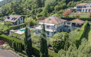 Maison 7 pièces - image - 1