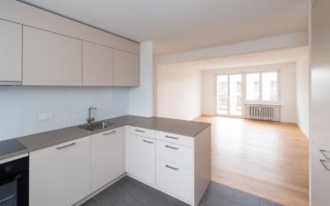 Apartment 4 rooms - image - 3