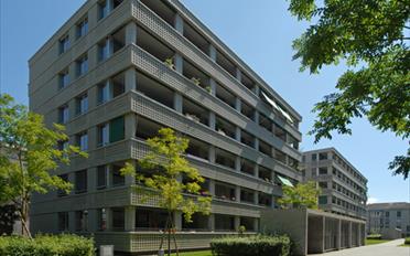 Moto Hallenplatz - image - 1