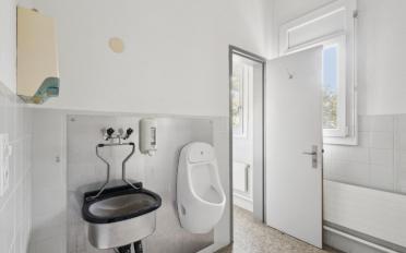 Office - image - 13