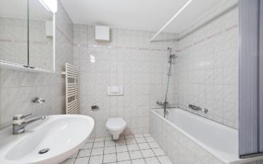 Apartment 4 rooms - image - 4