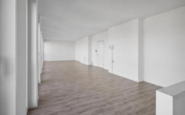 Office - image - 3