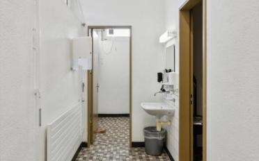 Commercial - image - 6