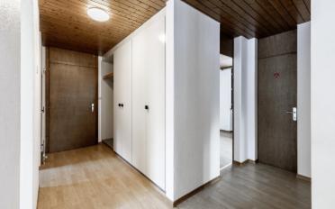 Apartment 4 rooms - image - 10