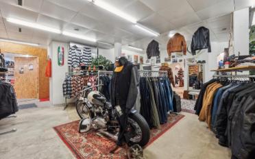 Shop - image - 6