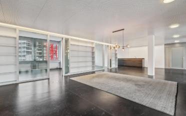 Office - image - 4