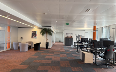 Office - image - 1