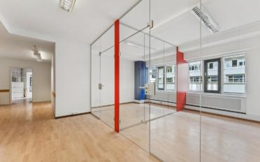 Office - image - 5