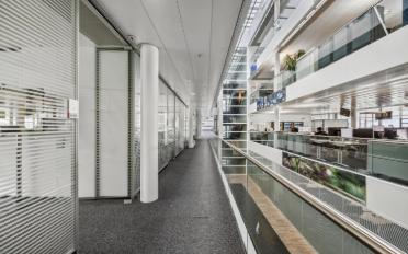 Bureau - image - 8