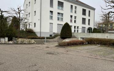 offener Parkplatz - image - 1
