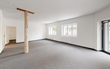 Office - image - 1
