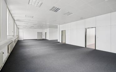 Commercial - image - 5