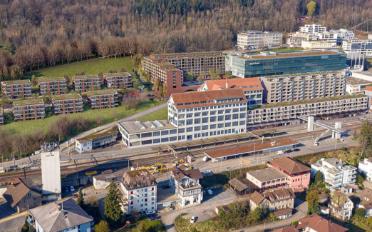 Moto Hallenplatz - image - 2
