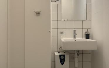 Office - image - 11